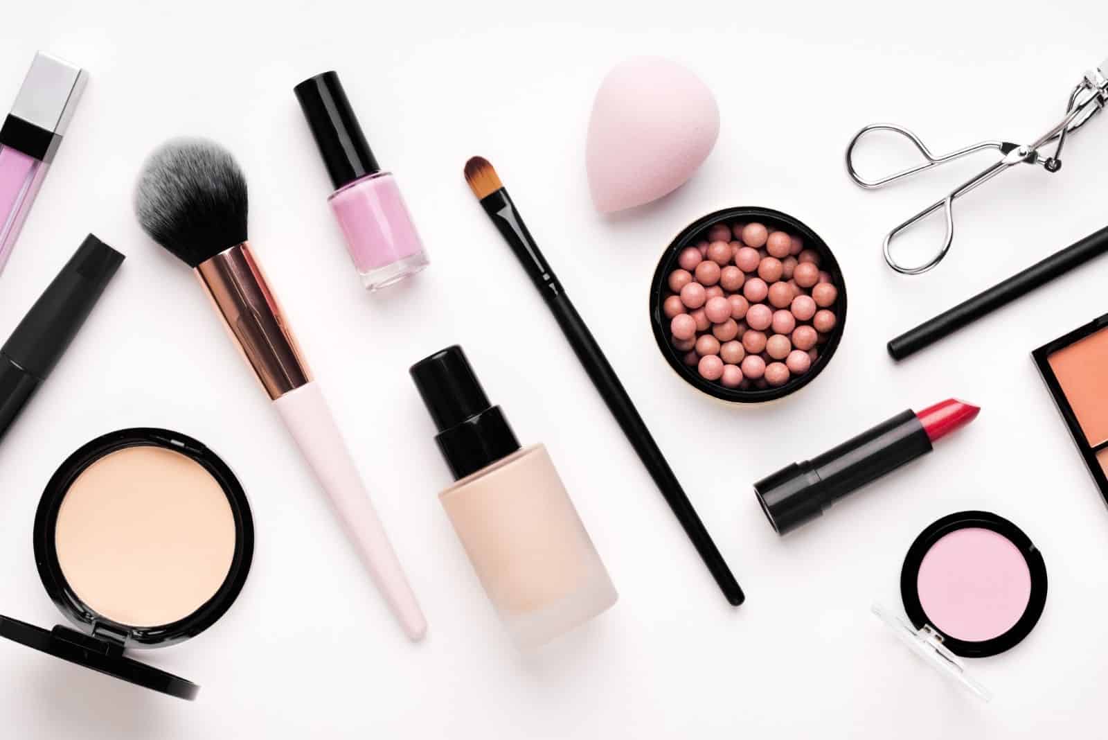 natural mineral makeup - JustCleanStyle natural mineral makeup